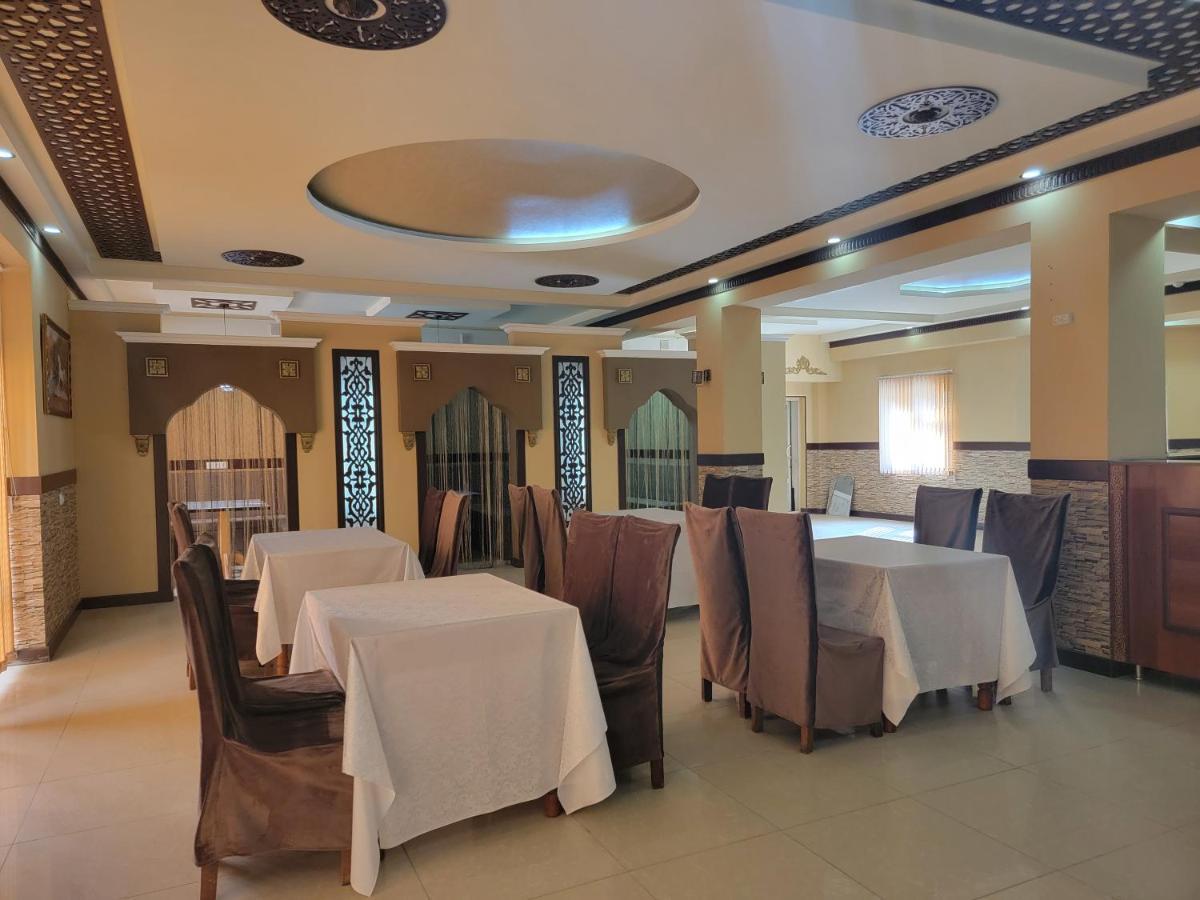 Hotel Mufarshox Buchara Exterior foto